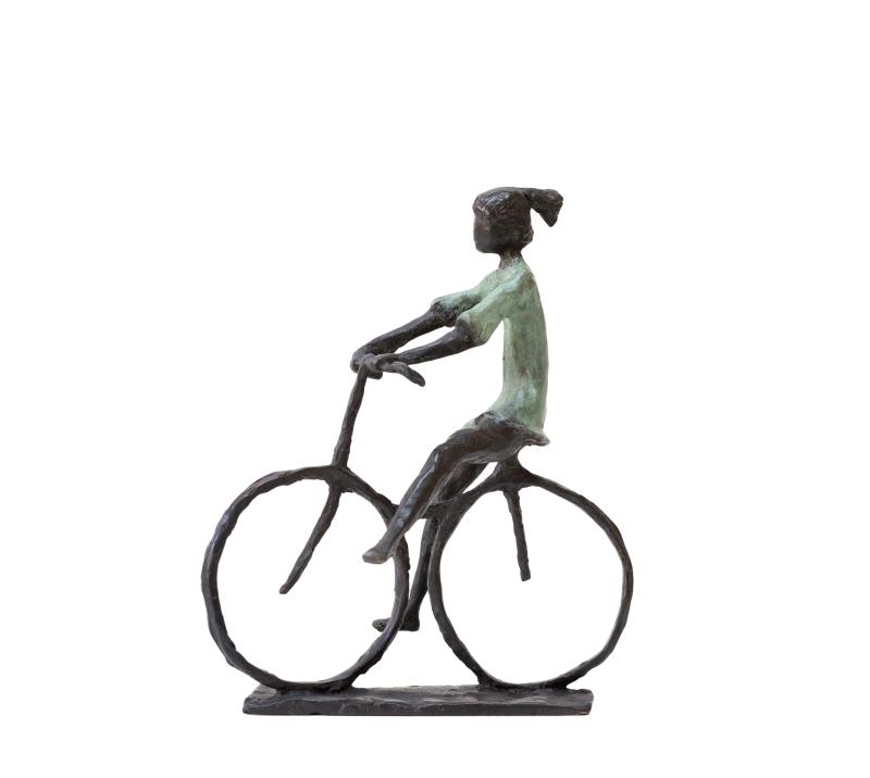 Foto 2 van Meisje op fiets