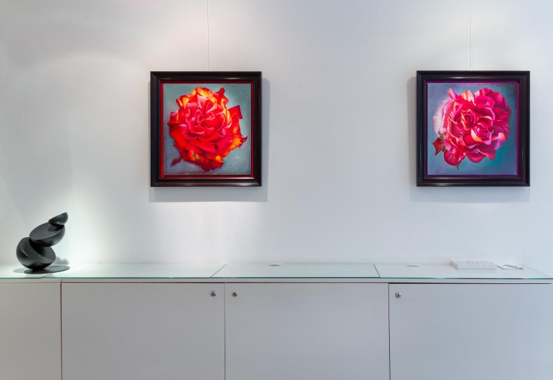 Foto 2 van Driedubbelhartige roos